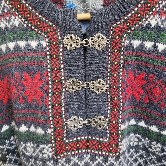 Squaw Valley Wool Nordic Fairisle Patterned Sweater Ornate Metal Clasps Sz L - Picture 7 of 10
